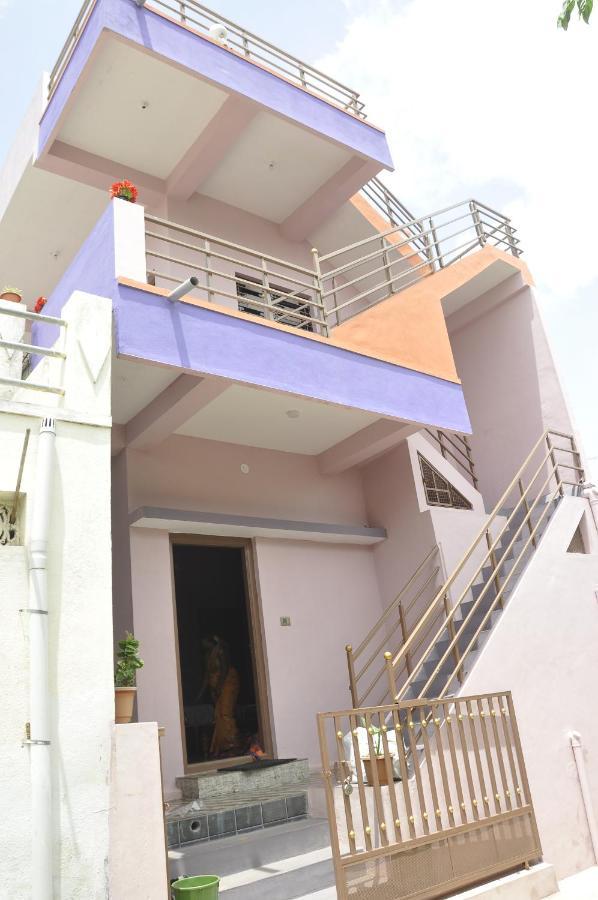 Classic Homestay Hampi Exterior foto